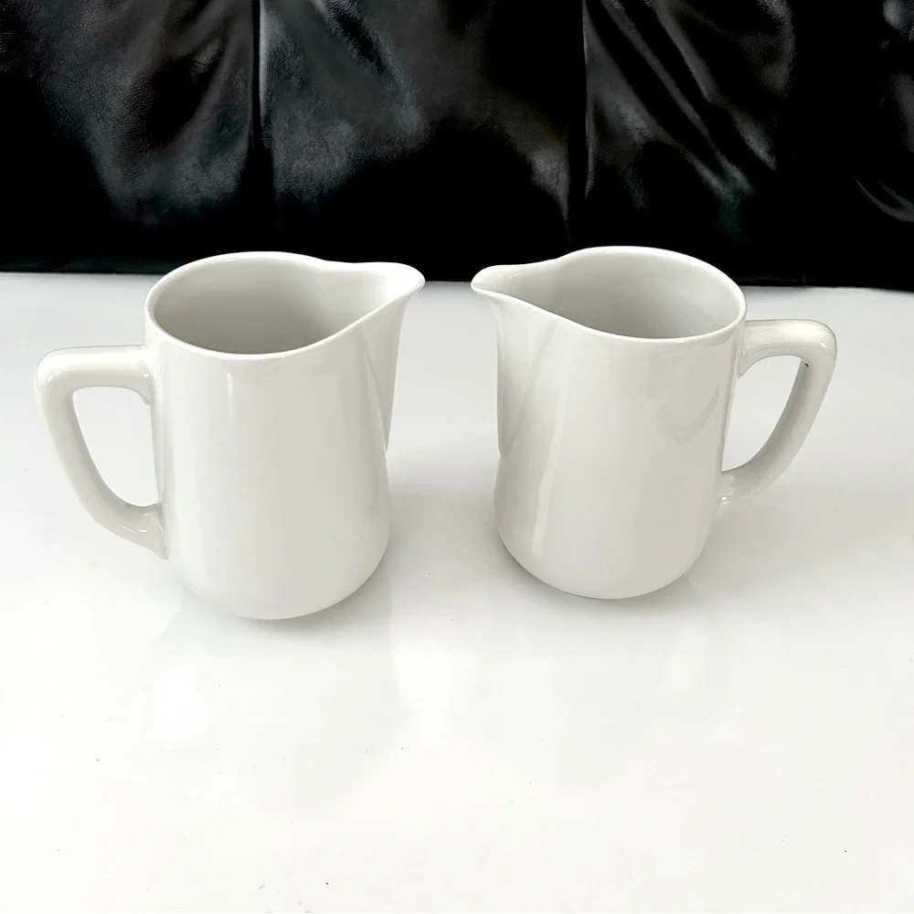 Set of 2 Vintage Italian Coffee Milk Creamer 5.5” Pitchers for Home /Restaurant